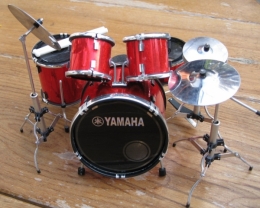 Dárková bicí soustava